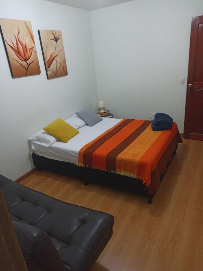 לינה וארוחת בוקר Guatapé Casa Pastora Coworking מראה חיצוני תמונה