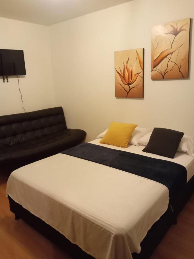 לינה וארוחת בוקר Guatapé Casa Pastora Coworking מראה חיצוני תמונה